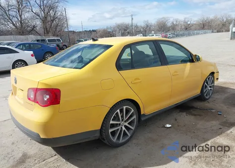 2007 Volkswagen Jetta Gli from USA, damaged, VIN 3VWWJ71K17M155161